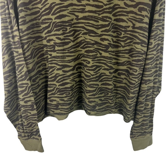 Grayson Threads Wild Child Graphic Pullover Long Sleeve Top Animal Print Size L - Picture 4 of 8